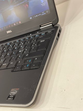 Dell Latitude E7240 i5 8 GB RAM SSD 120GB