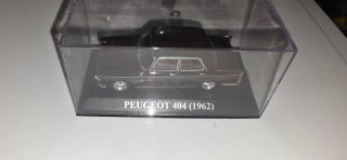 Colección coches escala 1 43 Peugeot 404