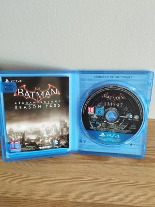 Batman Arkham Asylum, City PS3 y Knight PS4