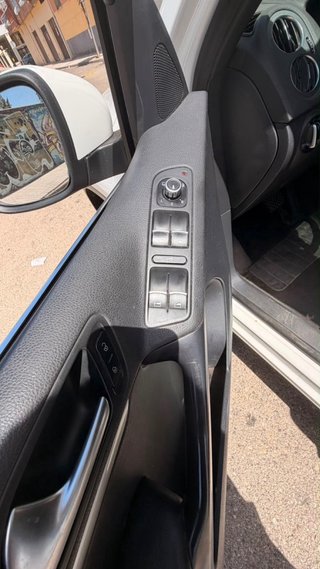 Volkswagen Tiguan 2013
