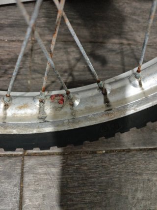 Rueda Del. Derbi Cross 50