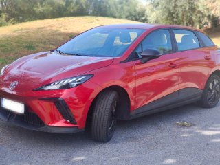 MG MG4 unico PIEL-HIFI-Insonorizado 7500€ EXTRAS