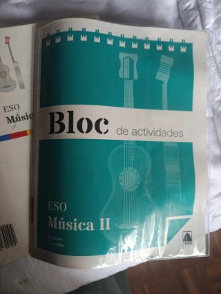 Libro de Música II ESO + bloc de actividades