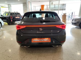 SEAT Leon 2025