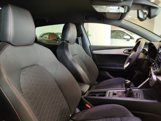 SEAT Leon 2025