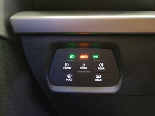 SEAT Leon 2025