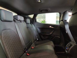 SEAT Leon 2025