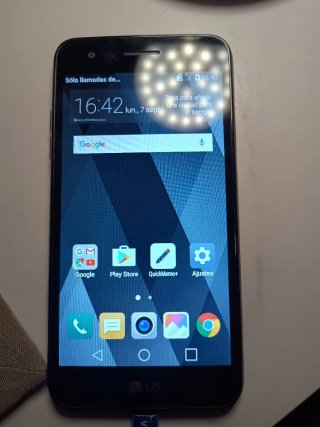 Teléfono LG K4 Negro