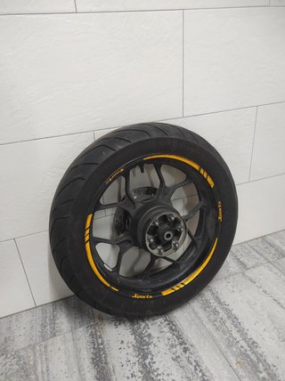Ruedas Yamaha XSR125 2021/22 ABS