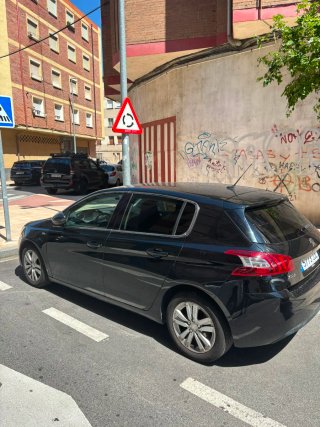 Peugeot 308 2016