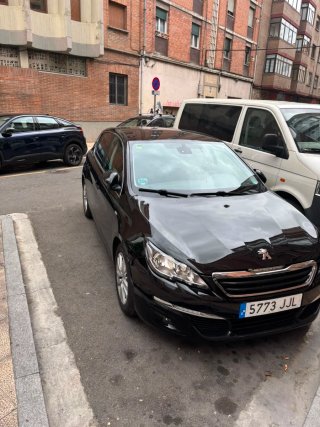 Peugeot 308 2016