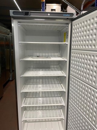 Armario Congelador Profesional Polar 600L