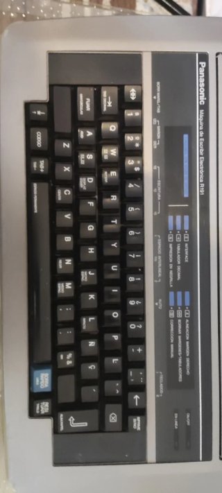 Máquina de Escribir Eléctrica Panasonic R191