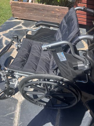 Silla de ruedas en excelente estado, 1 mes de uso
