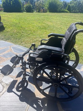 Silla de ruedas en excelente estado, 1 mes de uso