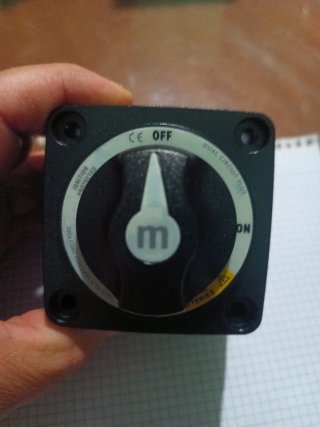 Desconectador Batería 300A Dual Circuit