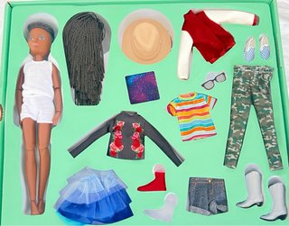 CREATABLE WORLD Muñeca y Accesorios