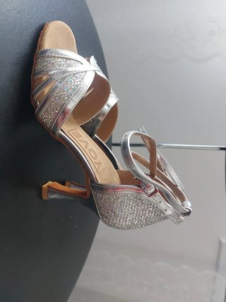 Zapatos de baile plateados YOVE 8cm