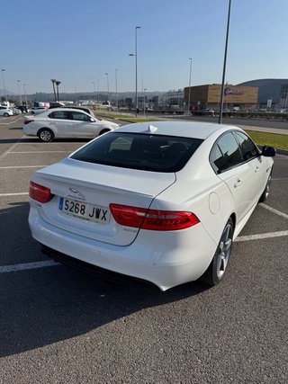 Jaguar XE 2017