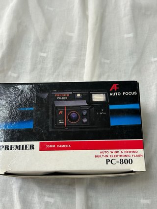 Cámara Premier PC-800 35mm Autofocus con caja