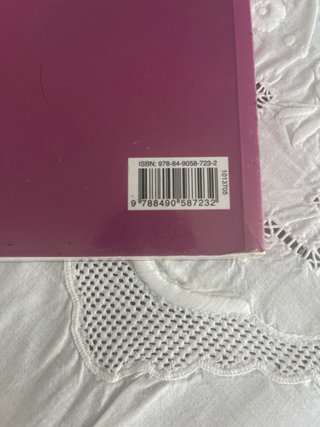 Geografia i història, 2 ESO: Llibre. [2]. Atles...