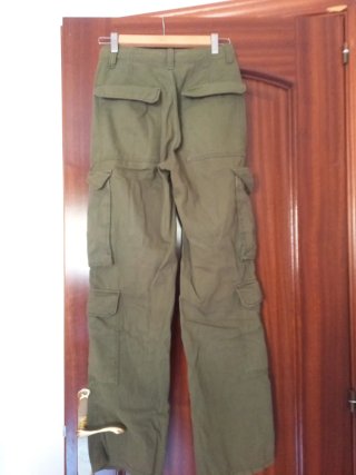 Pantalón Bershka Verde Talla XS