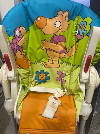 Trona regulable y plegable. Chicco Polly 2 en 1.