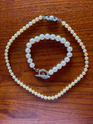 Conjunto Collar y Pulsera Perlas