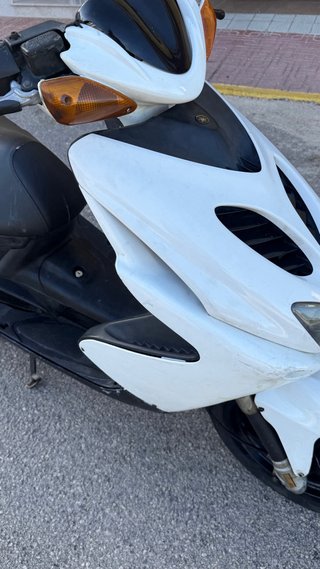 Yamaha Aerox 50cc Scooter