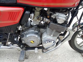 Motobi 354 Roja y Negra