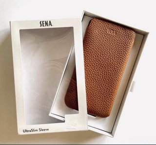 Funda Sena Ultraslim para iPhone 6.1” IMPECABLE!!