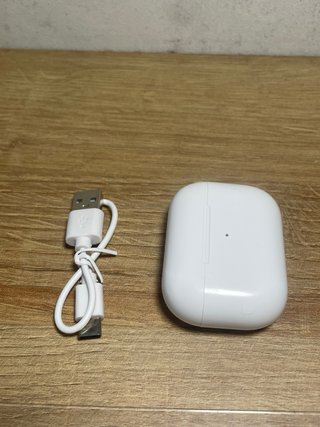 Auriculares inalámbricos blancos