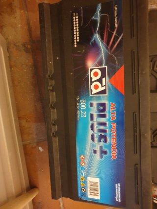 Batería Coche 12V 100Ah 950A
