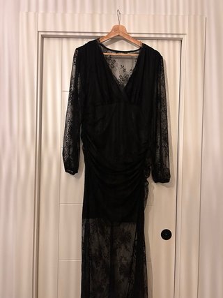 Vestido de fiesta negro encaje sin estrenar
