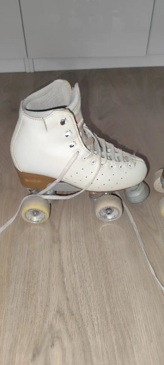 Patin Edea 255