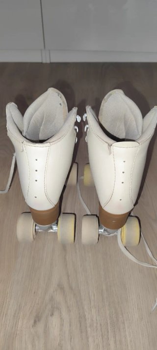 Patin Edea 255