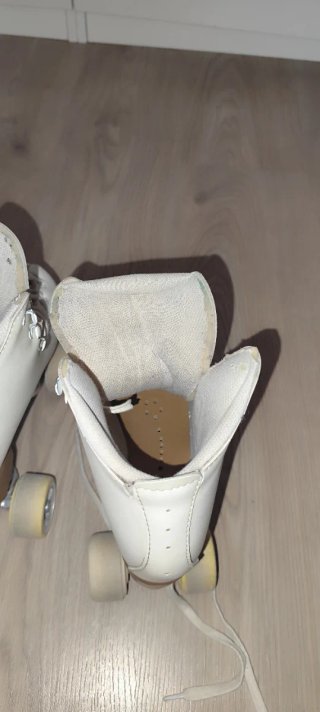 Patin Edea 255