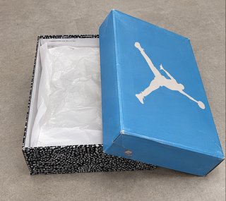 Jordan 3 Retro UNC Talla 43