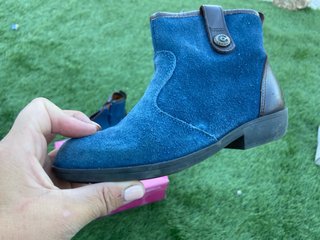 Botines de ante azul marca Conguitos Talla 29
