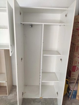 Conjunto Armarios Ikea Blanco y Madera