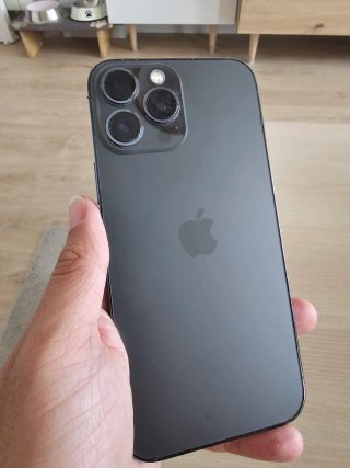 iPhone 13 Pro Max 256GB negro 84% bateria