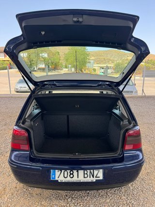 Volkswagen Golf 2001