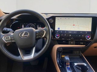 Lexus NX PREMIUM 4WD