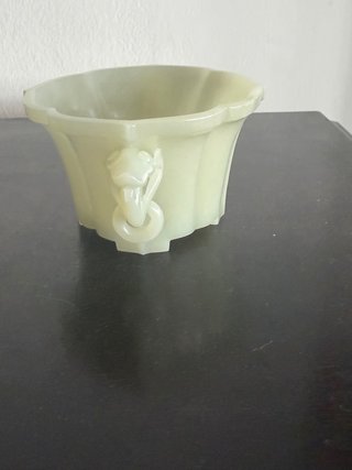 Copa de Jade Pálido - Estilo Chino