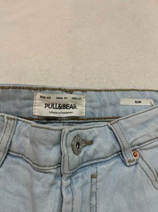Pull and Bear Vaqueros Cortos Rotos Azules 40 L