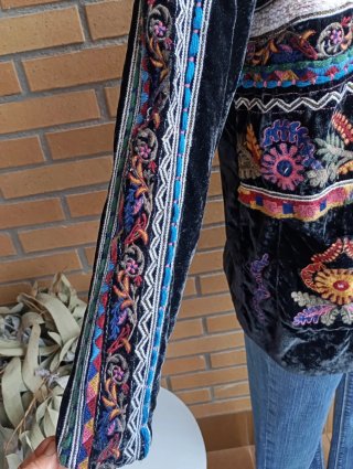 Kimono Zara Talla M/S Bordado Negro Multicolor