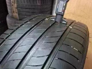 255 40 R19 100Y Michelin - 1 neumático +75%