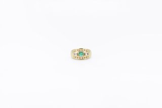 Anillo de oro de 18k con diamantes. Ref:024-01-01455