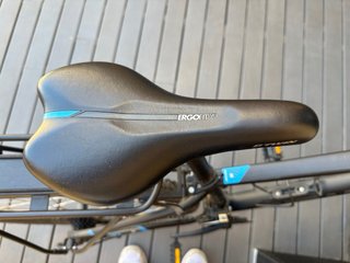 Bicicleta B-TWIN ROCKRIDER ST 520 RR Negra