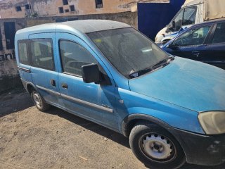 Opel Combo 2004